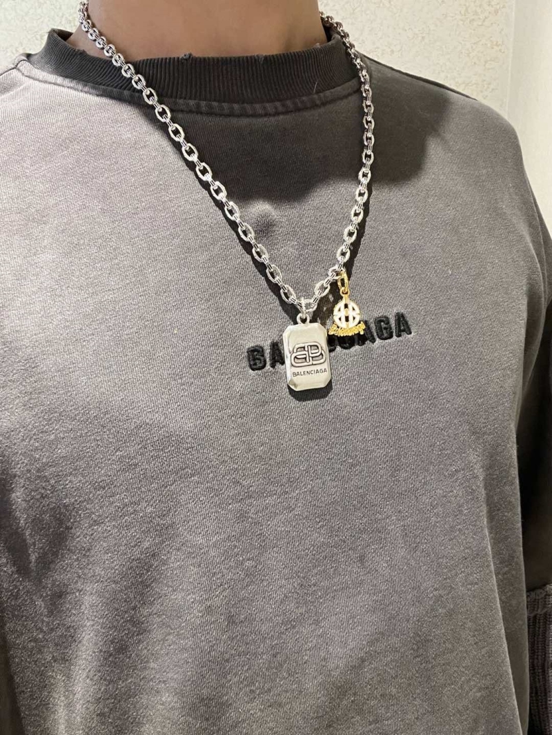 Ba1en*iaga necklaces